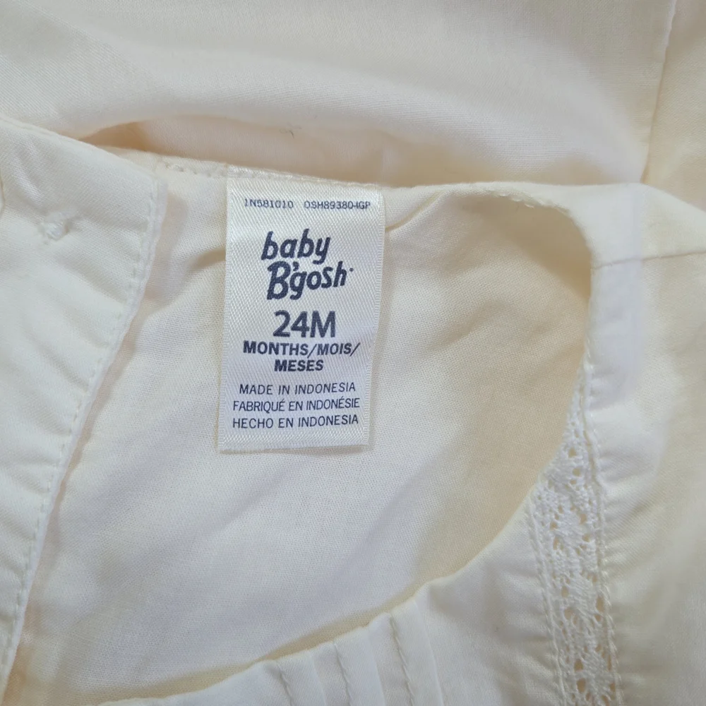 OshKosh B'gosh Baby Girl Ivory Bow Cap Sleeve Lined Front Pleat Light Dress 24Mo